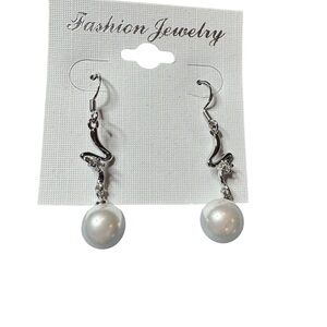 Elegant Silver Pearl Drop Earrings